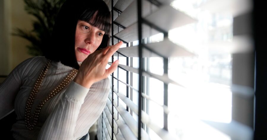 El impacto de Coco Chanel en la moda y la libertad femenina según la escritora cubana Wendy Guerra