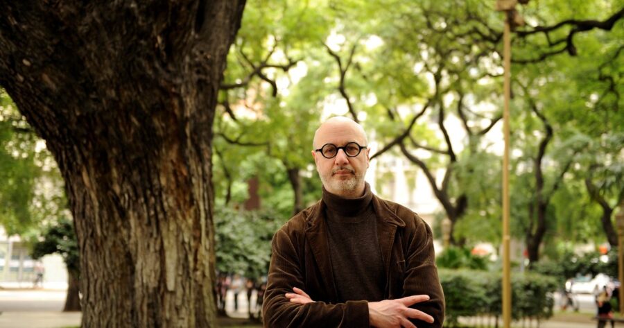 La novela “Melvill”, de Rodrigo Fresán, gana el premio República de la Conciencia 2025