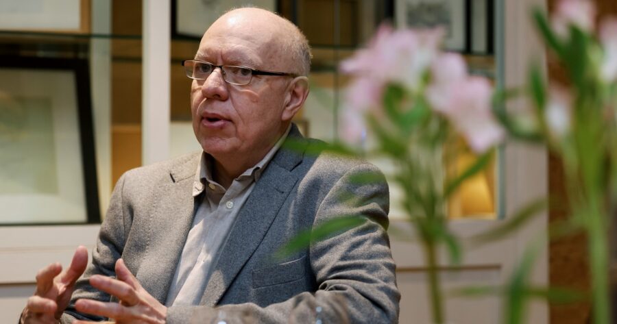 Jorge Fernández Díaz ganó el premio Cavia al periodismo: “Esto es increíble”