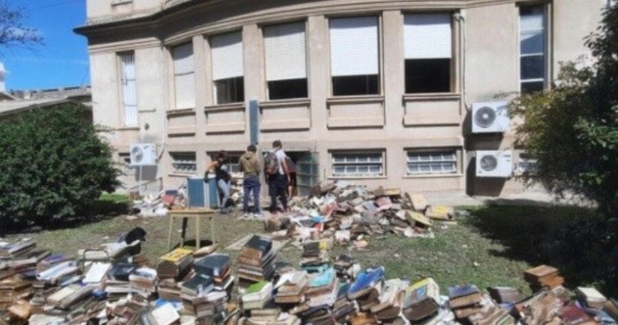 ¿Tenés un libro para Bahía Blanca? una campaña recibe ejemplares para las bibliotecas inundadas