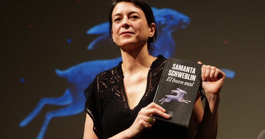 ¿Y si el Nobel de Literatura es para la Argentina? César Aira y Samanta Schweblin suenan como candidatos