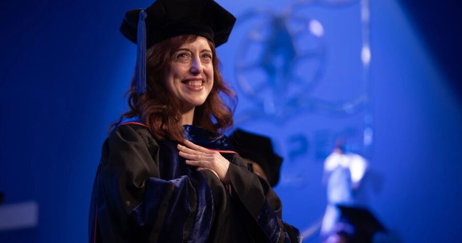 Irene Vallejo en Santo Domingo: “La curiosidad es un antídoto frente al miedo”