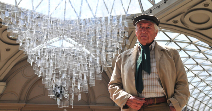 Murió Julio Le Parc, uno de los artistas argentinos más reconocidos en el mundo
y gran precursor del arte cinético