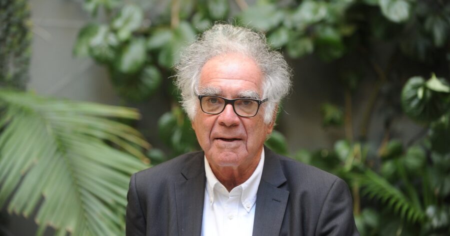 Roger Chartier despide a Carlo Ginzburg como “un gran erudito, un extraordinario historiador, un ciudadano valiente y un amigo”