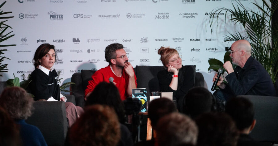 Tres escritores y una pregunta clave en la Feria de Editores: ¿se puede aprender a escuchar?